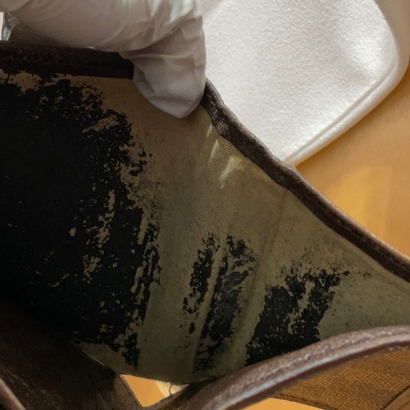 Low Start LV Wallet - Picture 3 of 3